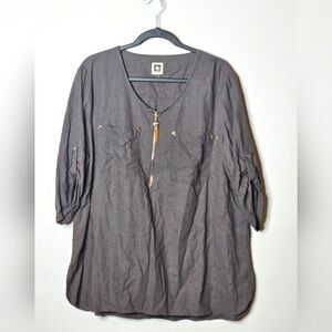 Anne Klein Gray V-Neck Linen Blouse with Gold Accents Womens‎ 2X Plus